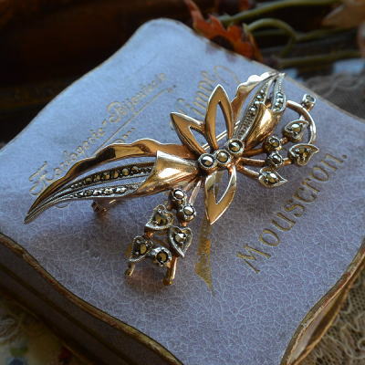 【日本発送】A-124　フランスアンティークブローチ　835シルバー＆マーカサイトブローチ