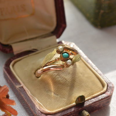 【日本発送】A-134　フランスアンティークジュエリー/天然石リング　パール＆ターコイズ＆ゴールドめっきシルバーリング