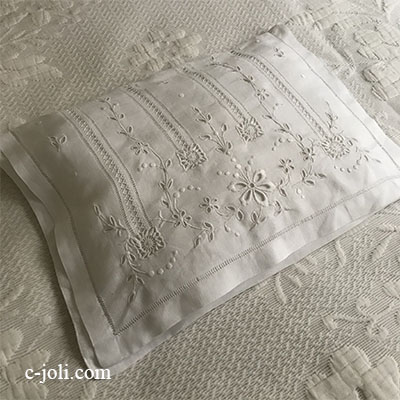 【パリ発送】B1535 フランスアンティークリネンランジェリーケース/ナイトドレスケース　カットワーク手刺繍＆ドロンワークリネン 40x28cm