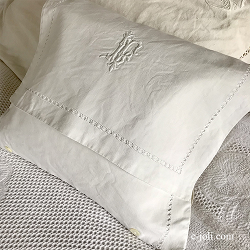 【日本発送】B1579 フランスアンティークリネンランジェリーケース/ナイトドレスケース　手刺繍モノグラム＆ハーフリネン 37x27cm