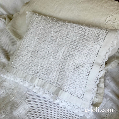 B1620 イギリスアンティークリネンランジェリーケース/ナイトドレスケース　ドロンワークリネン＆ボビンレース 46x36cm