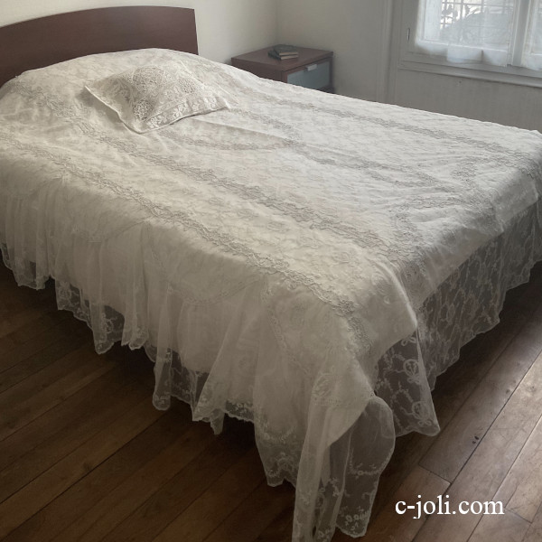 【パリ発送】B1679 フランスアンティークレースベッドスプレッド/ベッドカバー　19世紀チュールレース＆コード刺繍 125x209cm