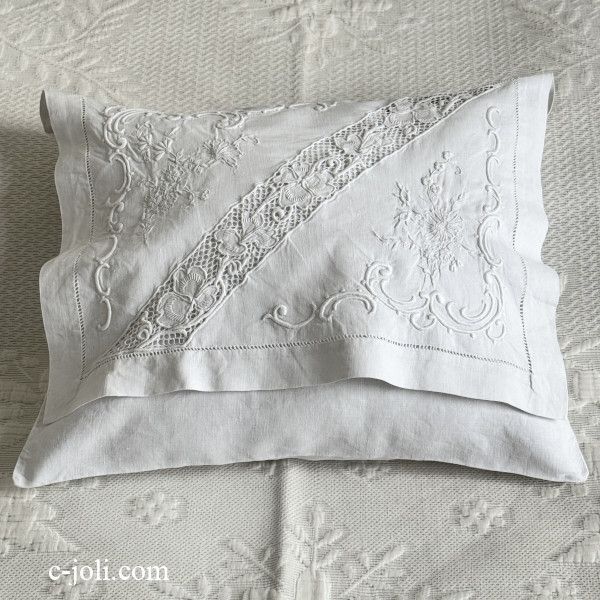 【パリ発送】B1683 フランスアンティークリネンランジェリーケース/ナイトドレスケース カットワーク手刺繍リネン 40.5x32cm