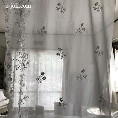 C1079 フランスアンティークコーネリー刺繍カーテン　綿ローン刺繍カーテン 2m67