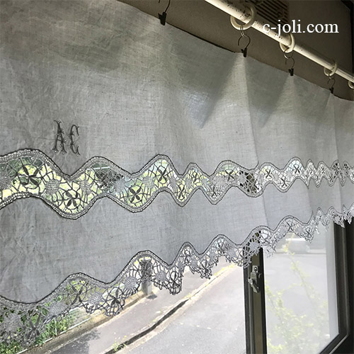 C1124 フランスアンティークリネンカーテン/カフェカーテン　AC手刺繍モノグラムリネン＆ボビンレースカーテン 2m27