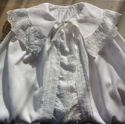 【日本発送】E-700　フランスアンティークベビーケープ/チャイルドケープ　手刺繍コットンピケ 70cm