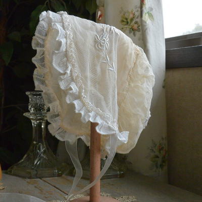 E-764 フランスアンティークドール/ベビーハット/ボネ 手刺繍  