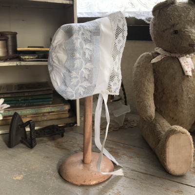 E-930 フランスアンティークドール/ベビーハット/ボネ　コットン＆レース