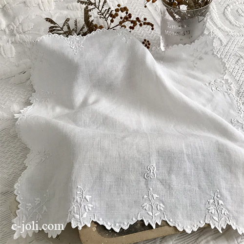【パリ発送】E1046 フランスアンティークリネン＆刺繍ハンカチ　ホワイトワーク手刺繍リネンハンカチ 30.5x30cm