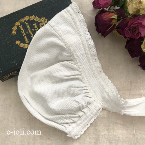 【パリ発送】E1104 フランスアンティークチャイルドハット/ベビー帽子/ベビーボネ　手刺繍コットンピケ