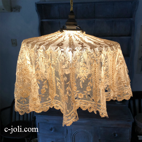 E1137 フランスアンティークランプシェードカバー　アプリカシオンリネンチュールレース