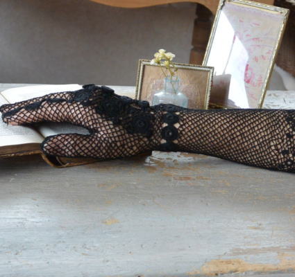 F-039　フランスアンティークレース手袋　リネンクロシェレースロング手袋　ブラック48cm