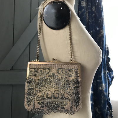 F-072　フランスアンティークバッグ/パーティバッグ　ガラスビーズ 17.5x16cm