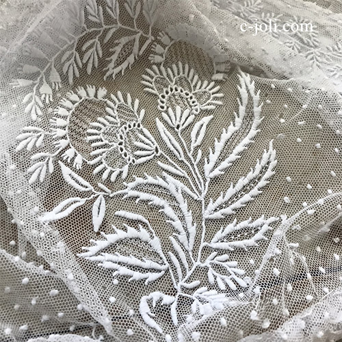 F-100 フランスアンティークレース＆手刺繍ボネ　チュールレース＆ホワイトワーク刺繍ボンネット(帽子）　大人サイズ