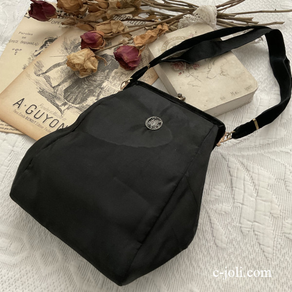 【パリ発送】F-110 フランスアンティークバッグ/パーティバッグ　シルクイブニングバッグ　黒