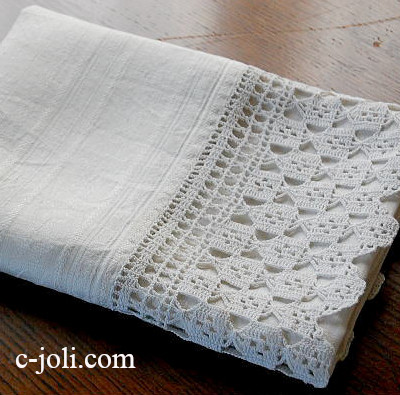 【日本発送】K-312　英国アンティークリネンクロス　クロッシェレース＆ダマスク織リネンゲストタオル 61x101cm