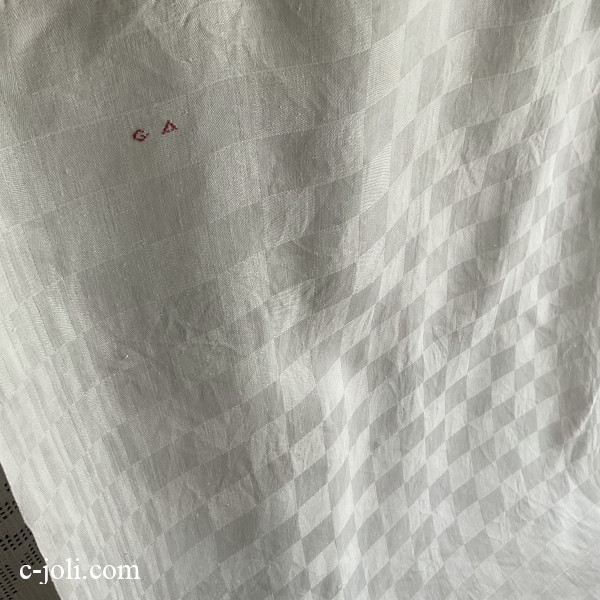 【日本発送】K-408　フランスアンティークリネンクロス　手刺繍クロスステッチダマスク織リネン