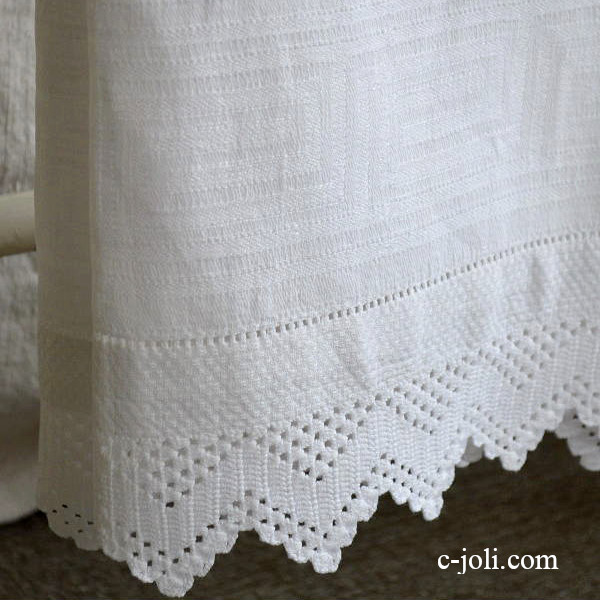 【日本発送】K-472　イギリスアンティークリネンクロス/ゲストタオル　リネン＆クロシェレース 1m13