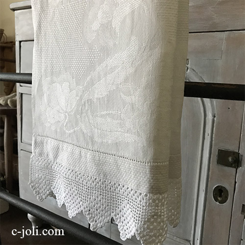 【日本発送】K-797 イギリスアンティークリネンゲストタオル/ハンドタオル　ダマスク織リネン＆クロシェレース 98cm