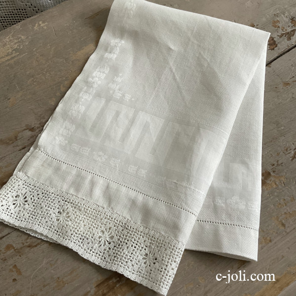 【日本発送】K-823 英国アンティークリネンゲストタオル/ハンドタオル　ダマスク織リネン＆クロシェレース 62cm