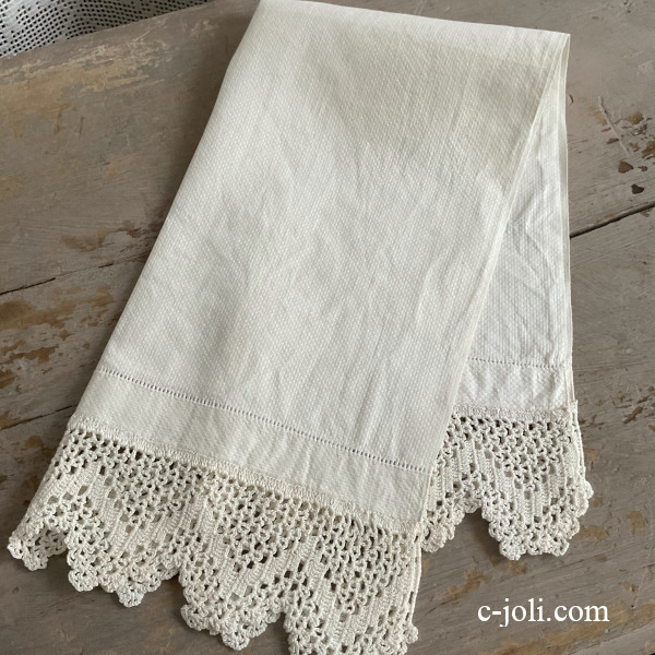 【日本発送】K-825 英国アンティークリネンゲストタオル/ハンドタオル　リネン＆クロシェレース 69cm