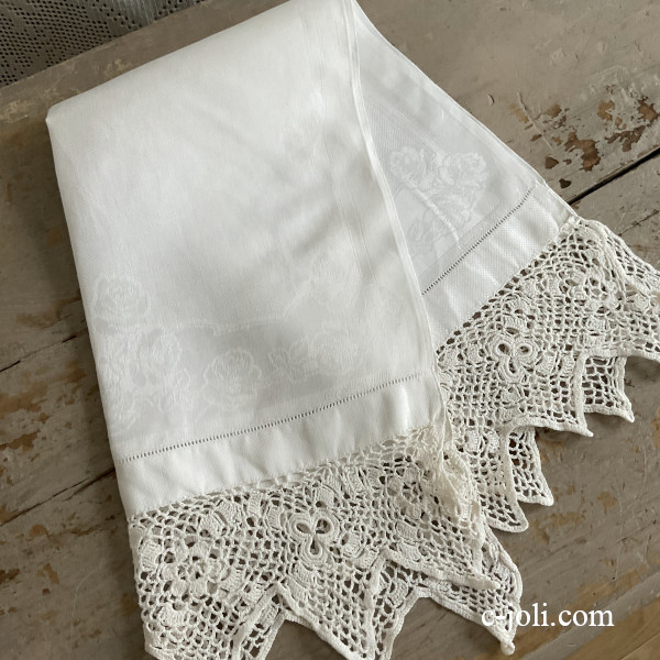 【日本発送】K-826 英国アンティークリネンゲストタオル/ハンドタオル　ダマスク織リネン＆クロシェレース 73cm