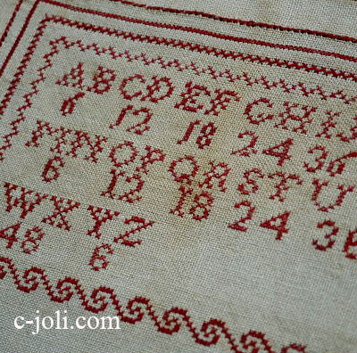 【日本発送】L-051　イギリスアンティークリネン＆手刺繍　スクールサンプラー　