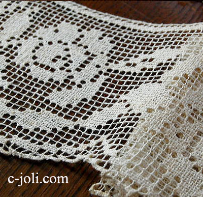 【日本発送】L-308　フレンチアンティーク　ハンドワークフィレ麻シェルフランナー/バランス1m63