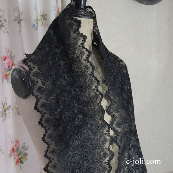 【日本発送】L-601　フレンチアンティークレース　ブラックレース　コットンチュールレース＆刺繍1m85