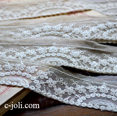 【日本発送】L1380　フランスアンティークレース　コットンテープレース 1m47　ベージュ