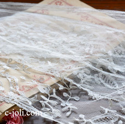 L1740 フランスアンティークレースクロス 19世紀フィレレース 44x30cm