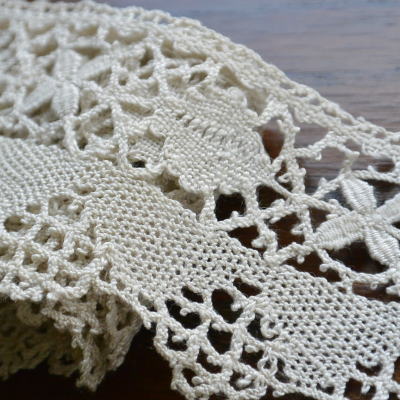 【日本発送】L1649　フランスアンティークレース/テープレース/ボーダー　リネンレース 2m35