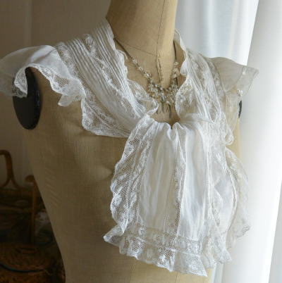 L2130　フランスアンティークレースつけ襟/レース衿　綿ローン＆レース