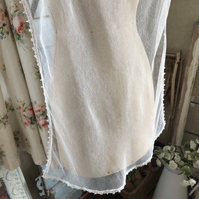 【日本発送】L2222　フランスアンティークレースクロス　リネンチュールレース 55x81cm