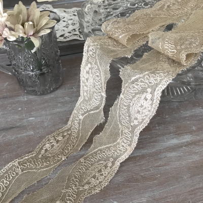 【日本発送】L2341　フランスアンティークレーストリム/テープレース/ボーダーレース　Calaisチュール刺繍レース 3m80