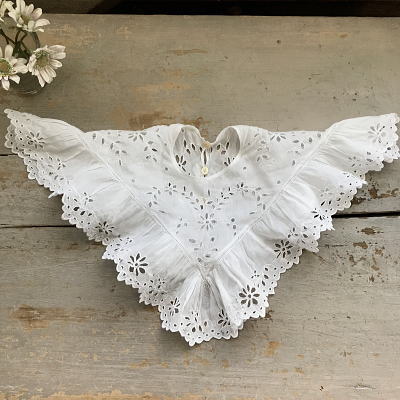 L2478 フランスアンティークレースつけ襟/子供用レース衿　カットワーク手刺繍コットンローン　