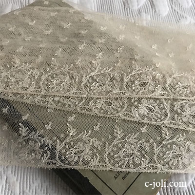 【パリ発送】L2536 フランスアンティークレーストリム/テープレース/ボーダーレース　19世紀アプリカシオンハンドワークチュールレース 43cm