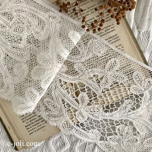 【日本発送】L2687 イタリアアンティークレーストリム/テープレース/ボーダーレース　19世紀リネンミラノレース 99cm
