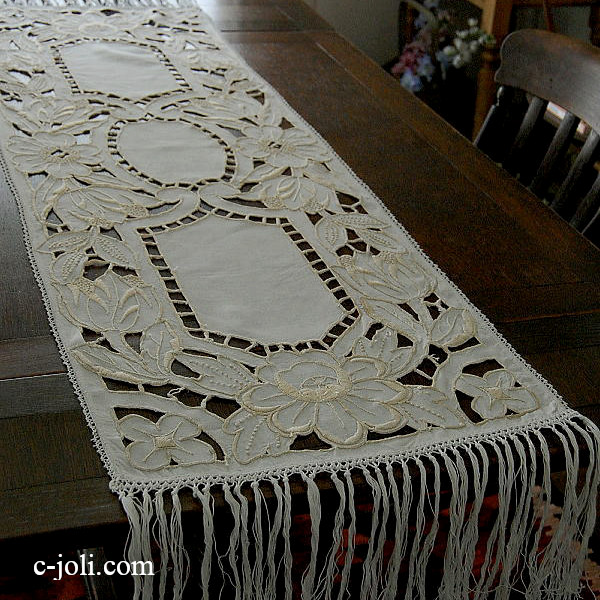 テーブルランナー アンティーク セジョリ