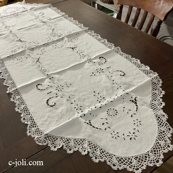 【日本発送】T2032　フランスアンティークリネンテーブルランナー　カットワーク手刺繍リネン＆レース 1m57