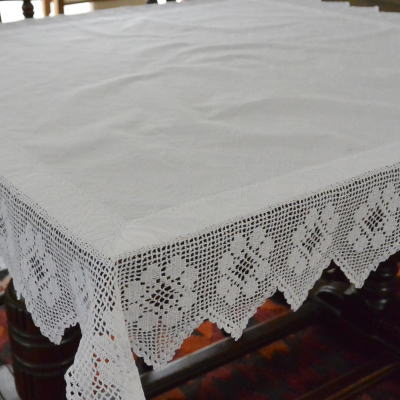 【日本発送】T2083　イギリスアンティークリネンテーブルクロス　手刺繍リネン 109x107cm
