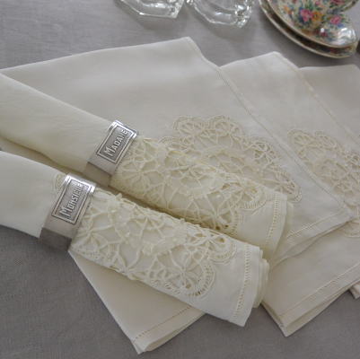 T2182　フランスアンティークコットンテーブルナプキン6枚　カットワーク手刺繍コットン＆レース