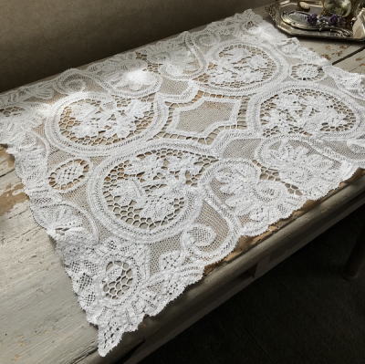T2697　フランスアンティークレーステーブルマット　リネンボビンレースクロス 57x45cm