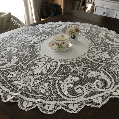 T2805 フランスアンティークレーステーブルクロス　リネンフィレレース　直径85cm