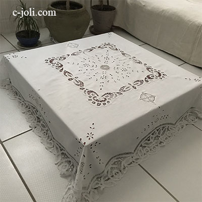 【パリ発送】T2883 フランスアンティークコットンテーブルクロス　カットワーク手刺繍コットン＆バテンレース 148x145cm