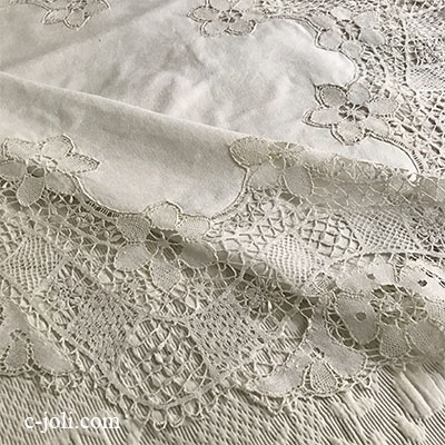 【パリ発送】T2935 フランスアンティークリネンテーブルマット/テーブルセンター丸型　リネン＆ボビンレース 87cm