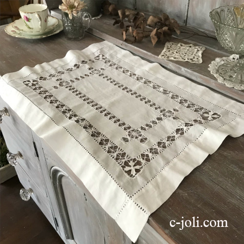 T3063 イギリスアンティークコットンテーブルマット　ドロンワークコットンクロス 47x35cm
