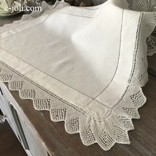 T3068 イギリスアンティークリネンテーブルセンター/テーブルマット　リネン＆マシーンレース 62x46cm