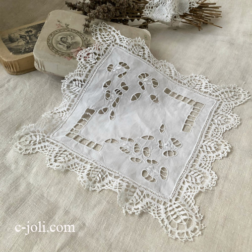 パリ発送】T3073 フランスアンティークリネン＆レーステーブルマット  