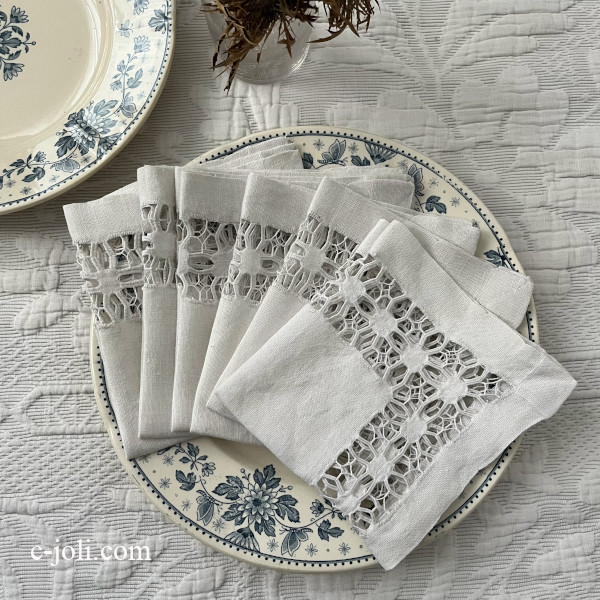 【パリ発送】T3171 フランスアンティークリネンテーブルナプキン/リネンクロス6枚　カットワーク手刺繍リネン 30x28cm